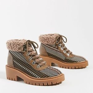 Kelsi Dagger Brooklyn Navigate Ankle Boots Sz 39.5